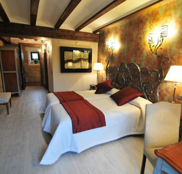 Habitación Doble 2 Camas - Palacio de Casafuerte Habitación Doble 2 Camas - Palacio de Casafuerte